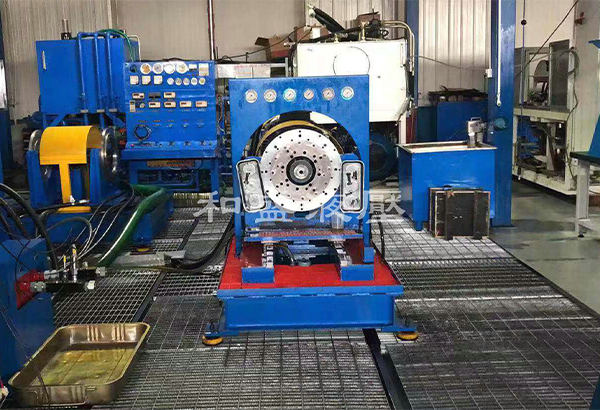 丹佛斯柱塞泵維修測(cè)試臺(tái)